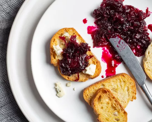 Confiture de betterave et d’oignon rouge épicée