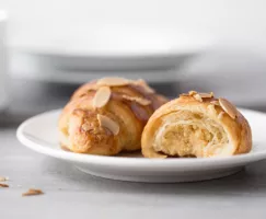Croissant aux amandes