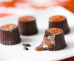 Chocolats épicés à la crème de noisettes