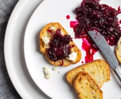 Confiture de betterave et d’oignon rouge épicée