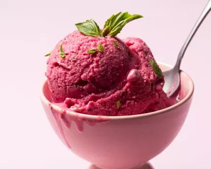 Name Berry_Frozen_Yogurt_landscape_hero_web (1 of 1).jpg
